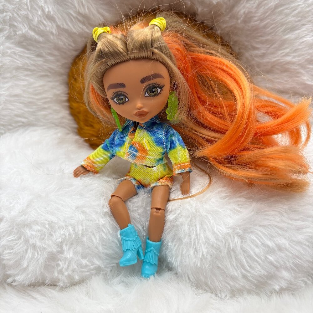 Barbie Extra Steffi Love Outfit with Boots 5.5in #5 Doll (SKU: 559TO)